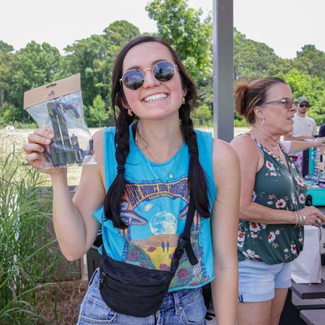 Woman posing with swag. 