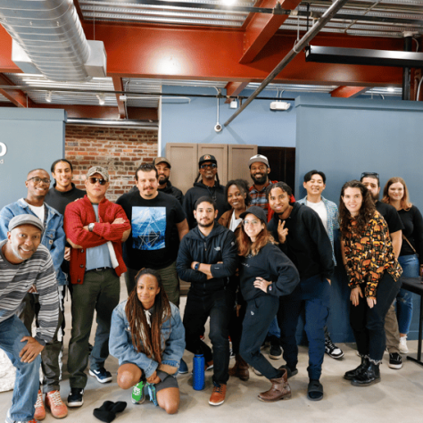 Group photo of participants. 